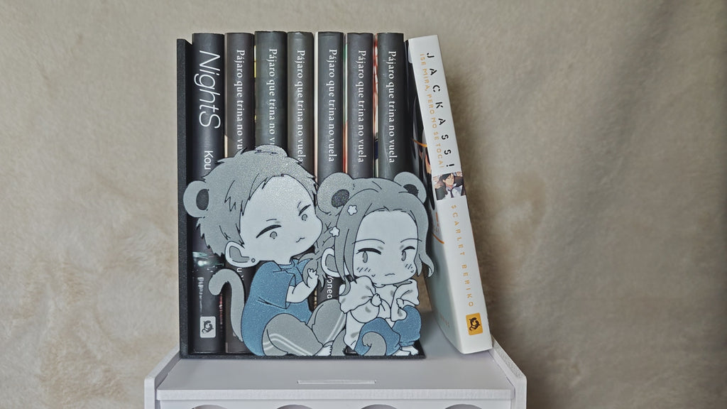 Sujetalibros Chibi Akihiko y Haruki / Given