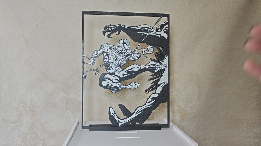 Stand Spiderman vs Venom / MARVEL